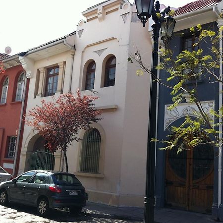 Patio Yungay Bed and Breakfast Santiago del Cile Esterno foto