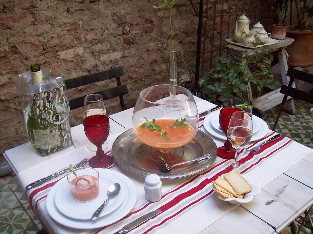 Patio Yungay Bed and Breakfast Santiago del Cile Esterno foto