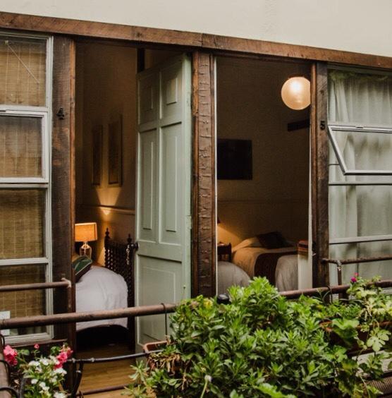 Patio Yungay Bed and Breakfast Santiago del Cile Esterno foto